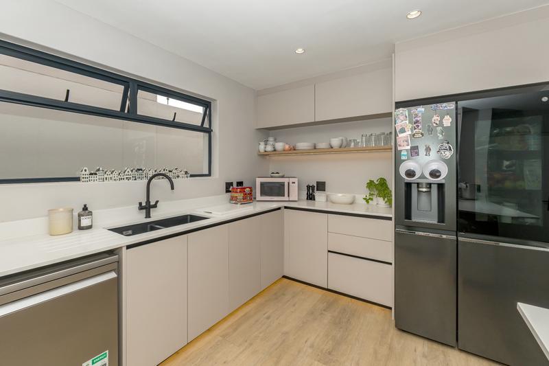 3 Bedroom Property for Sale in Camps Bay Western Cape